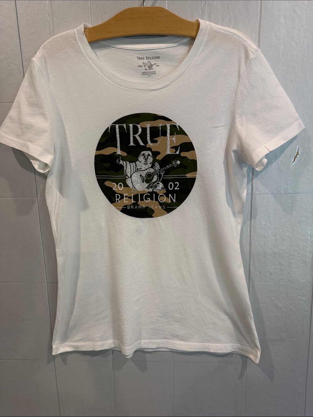 True Religion Camo Buddha White Tee Embellished Micro Crystals Sz L